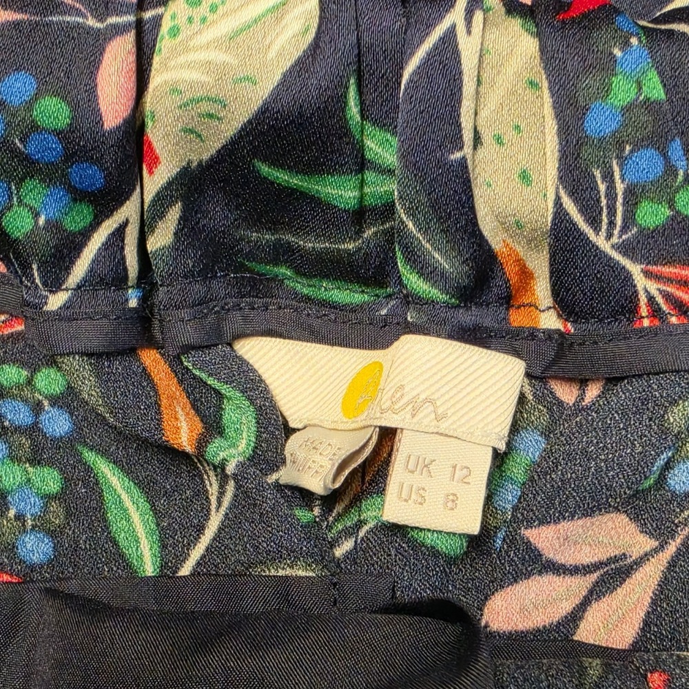 Boden Ludlow Pull On Satin Trousers Womens US 8 Bird Print Cropped Navy - Picture 8 of 11